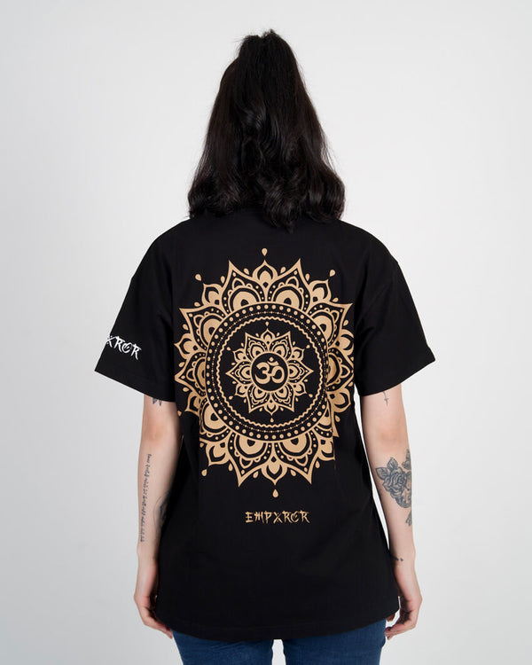 OVERSIZED MANDALA TEE
